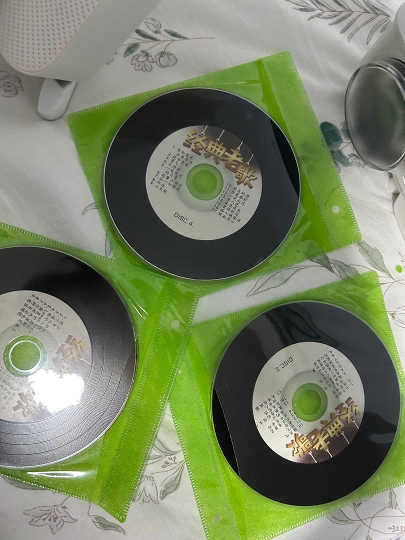 aesthetic cd player, Audio, Portable Music Players on Carousell
