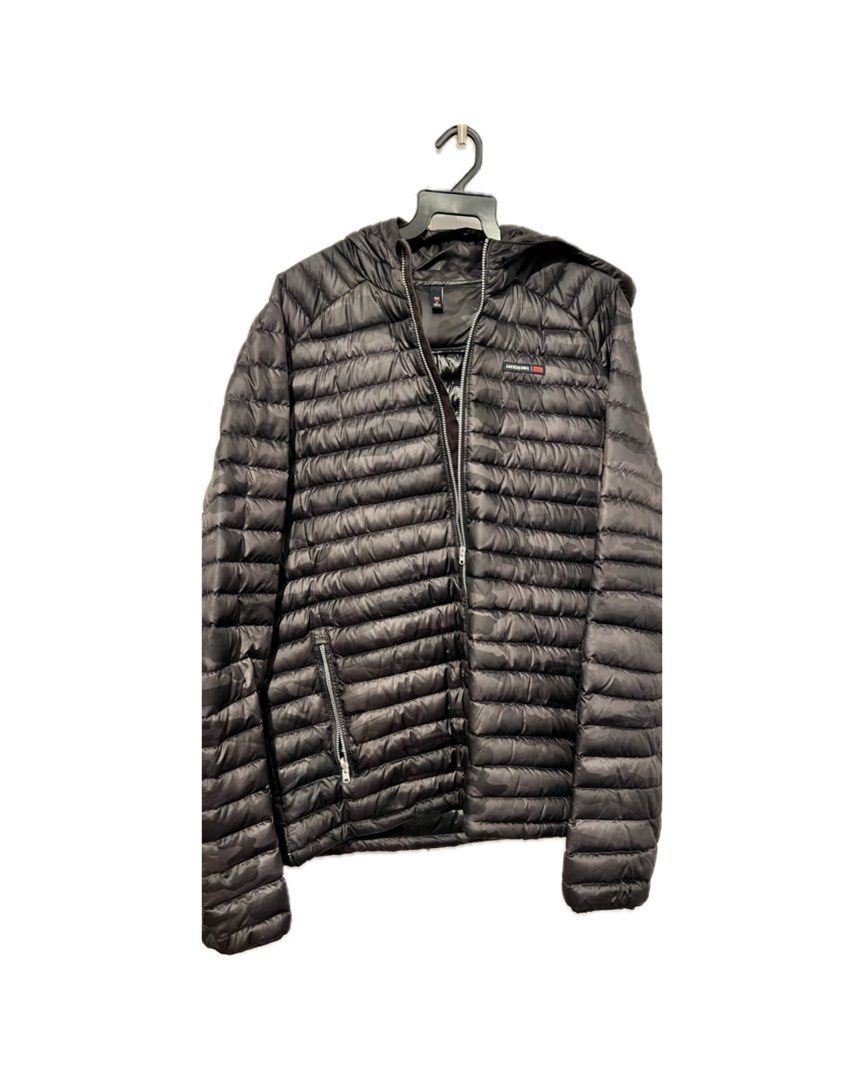 Abercrombie ultra lightweight puffer jacket hotsell