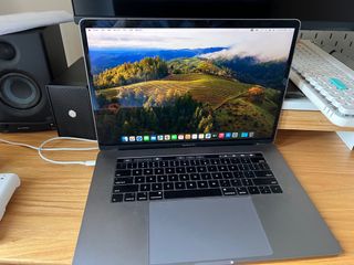 （分類：）位於 。 由 stanleylmc098 提交（商品編號 1267609703，圖片 1）。簡介： 。