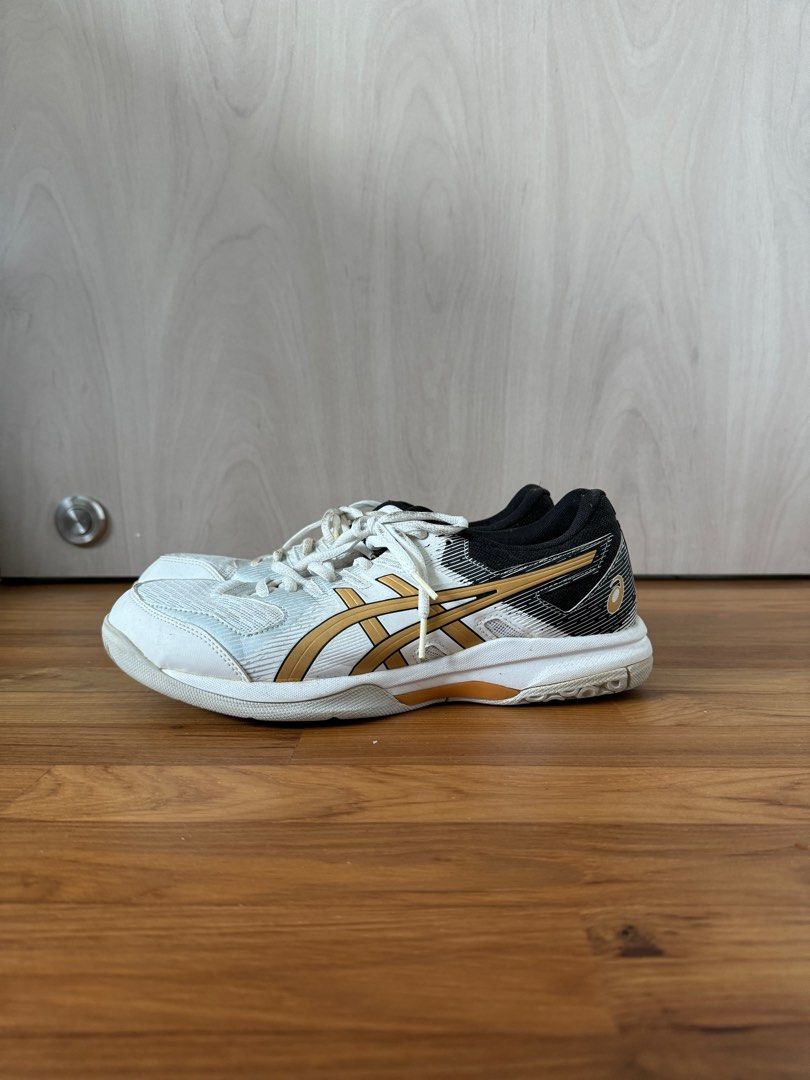 Gel rocket volleyball clearance shoes