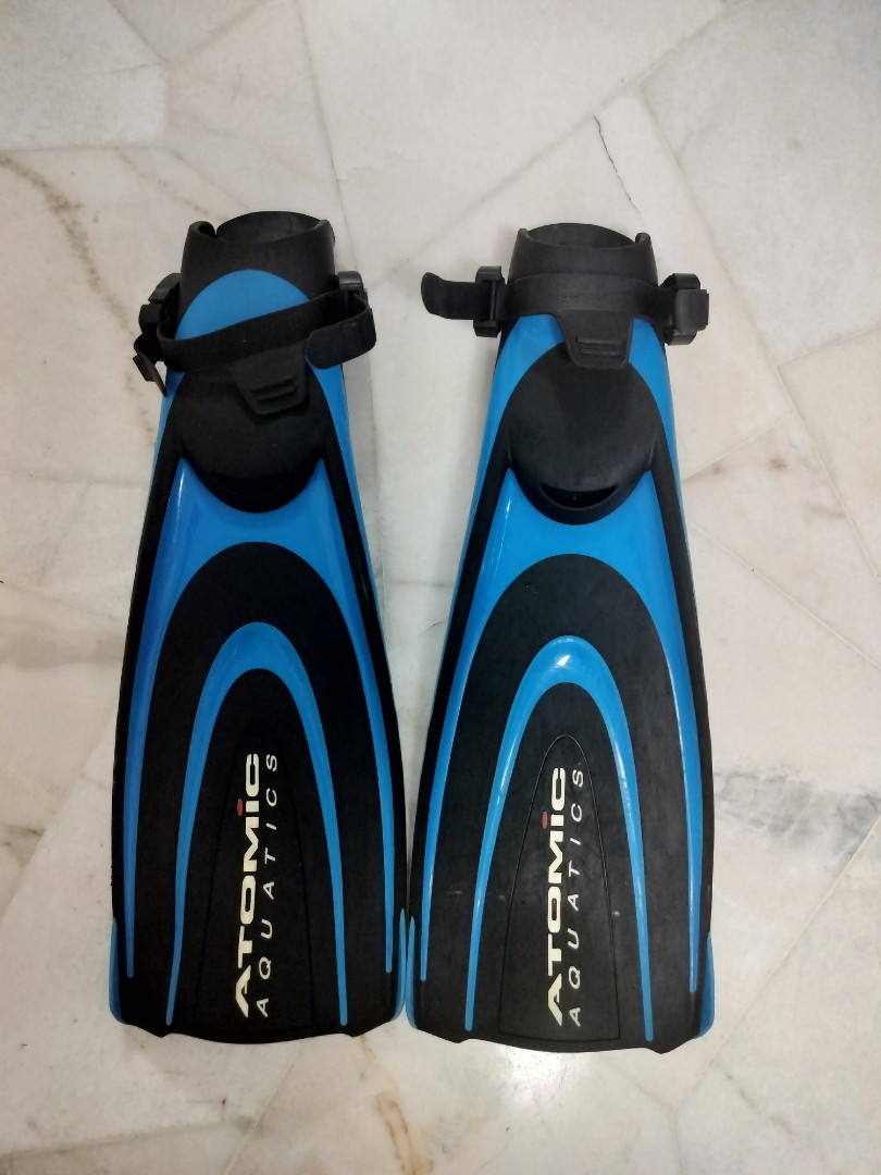 Atomic Aquatics Fin for diving, Sports Equipment, Other Sports Equipment  and Supplies on Carousell