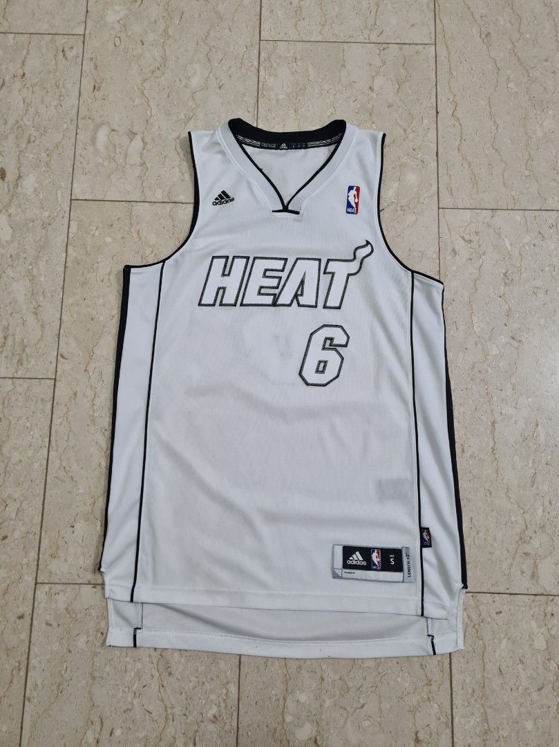 White hot heat jersey hotsell