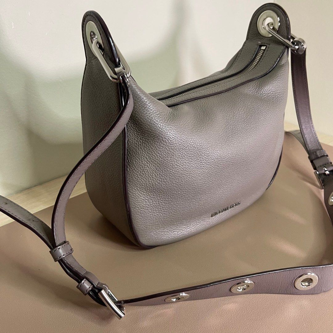 Authentic Michael Kors Barlow Small Crossbody bag