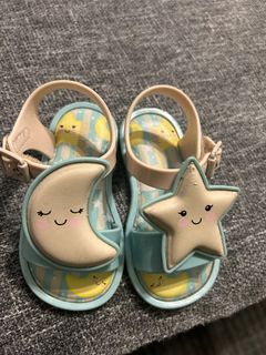 （分類：）位於 。 由 jhenap 提交（商品編號 1267670234，圖片 1）。簡介： 。