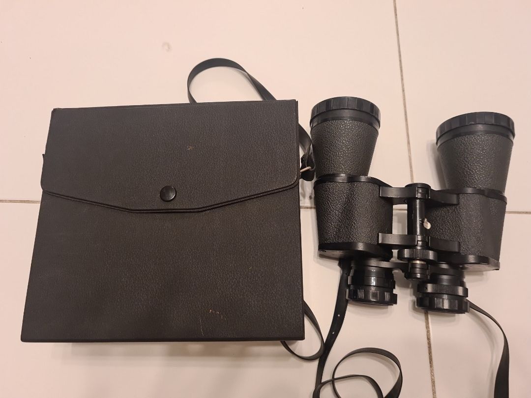 Binoculars Greenkat, Sports Equipment, Hiking & Camping on Carousell