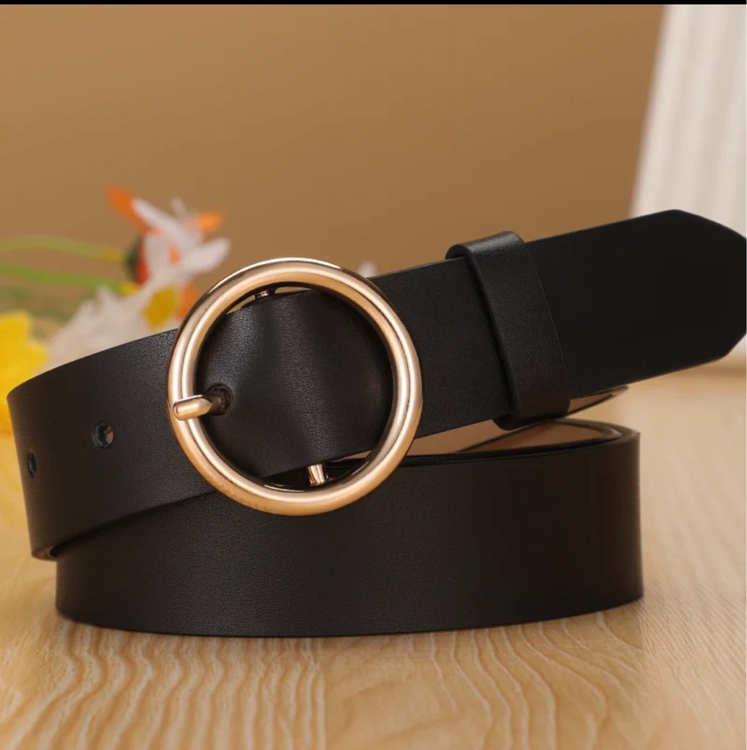 Black belt gold ring, Women's Fashion, Watches & Accessories, Belts on