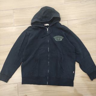 (Category: ) located in . Submitted by hellovallieee (Listing ID 1267582334, Image 1). Description: .