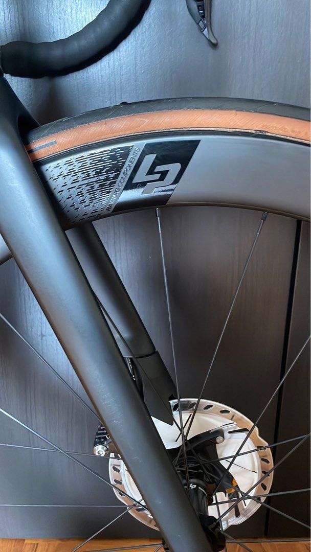 Bmc timemachine road o1 aero road bike with shimano ultegra di2