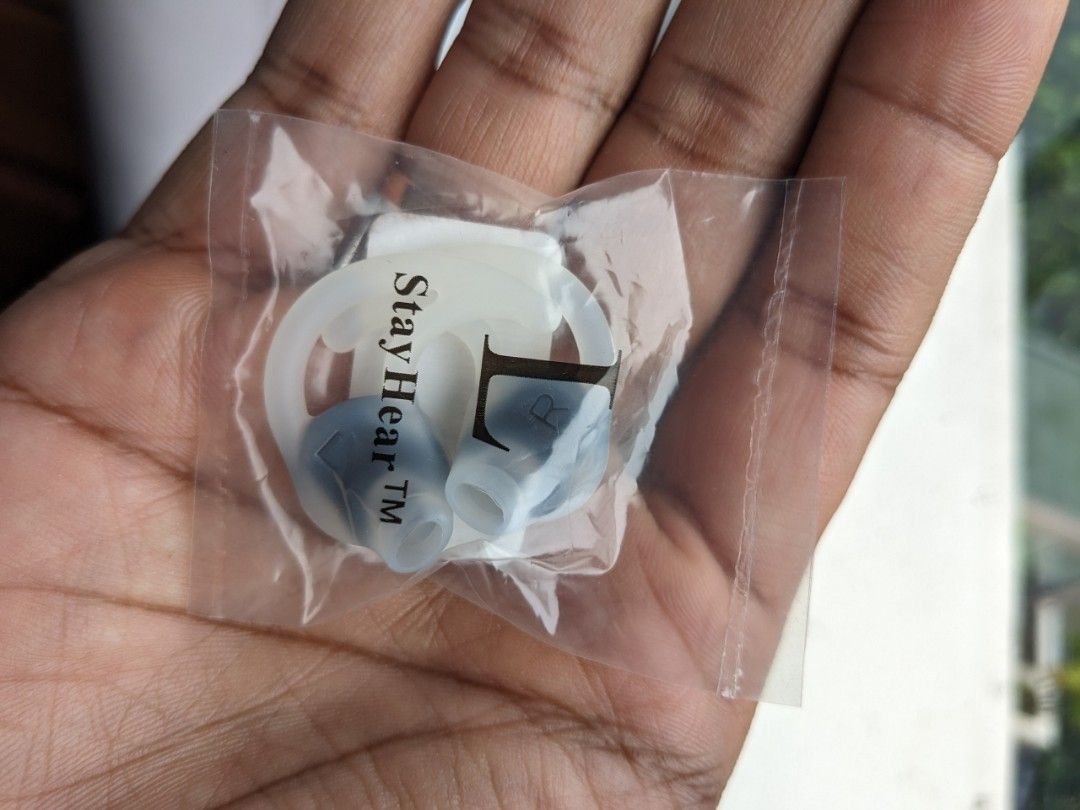 Bose Stay hear silicone earbuds Audio Headphones Headsets on