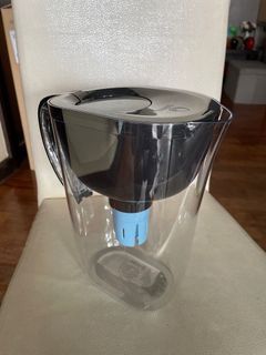 BRITA Large 10 Cup Water Filter Pitcher with 1 Brita Elite Filter, Made Without BPA, Huron, Black