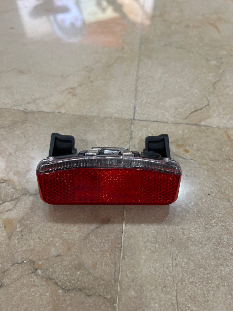 Brompton Rear Lights Brompton original battery operated Tail Light, Sports Equipment ...