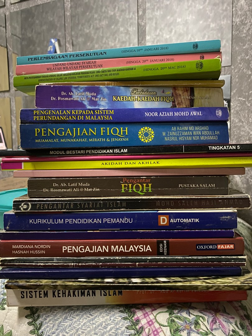 BUKU RUJUKAN SYARIAH DAN SIVIL LAW, Hobbies & Toys, Books & Magazines ...