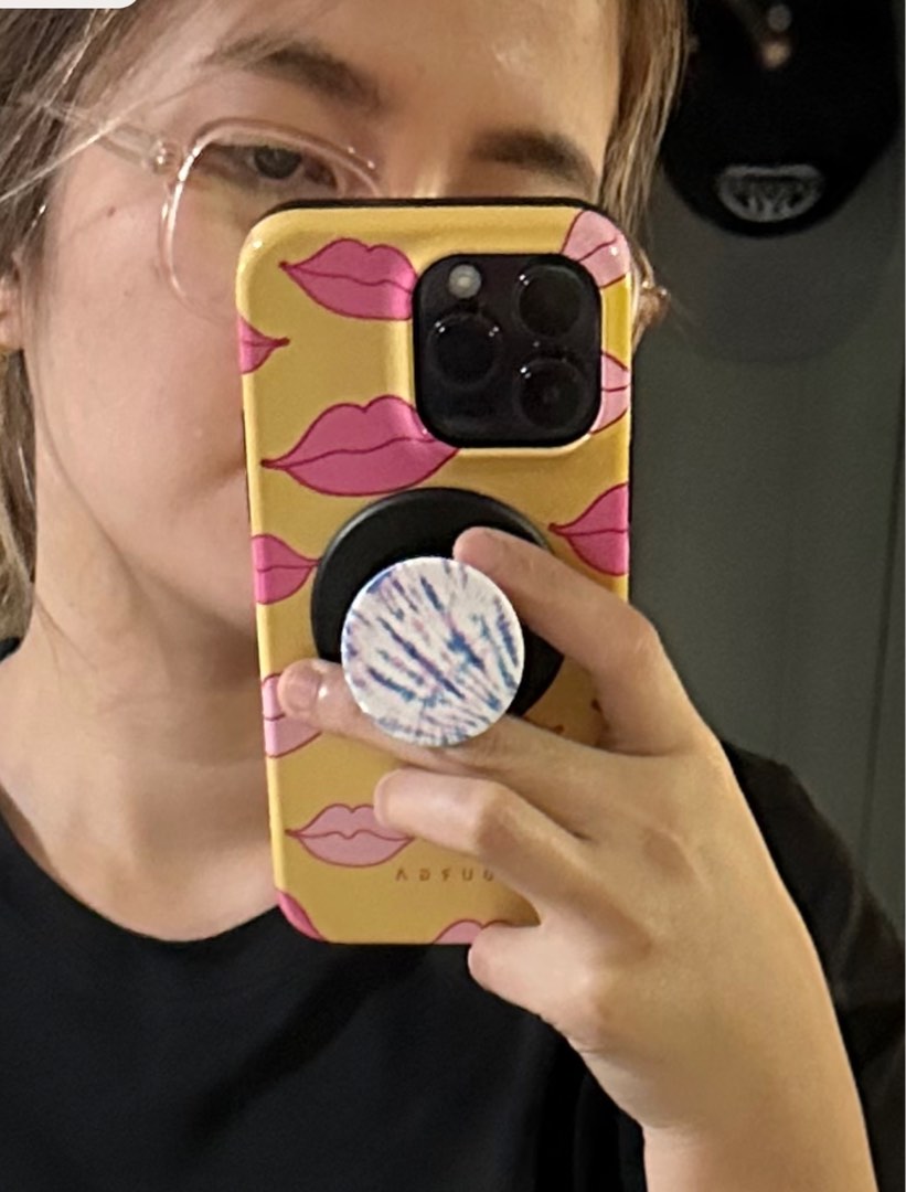 BURGA MAGSAFE Iphone 14 promax, Mobile Phones & Gadgets, Mobile