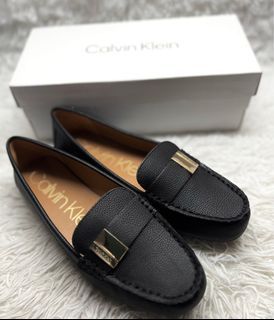 Calvin Klein CK Women’s Lisa Black Loafers Flat Shoes Size 6  US