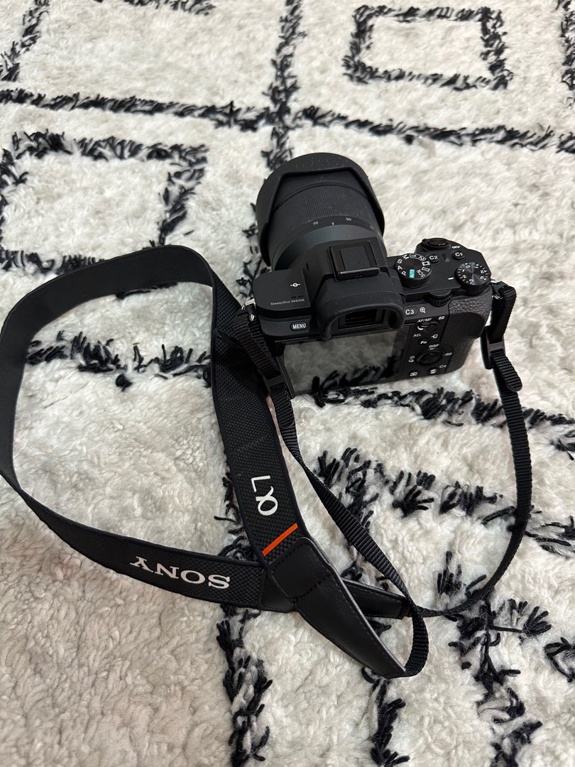 SONY Camera, Photography, Cameras on Carousell