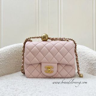 Chanel 23S Vintage Messenger Bag AS4051, Gallery posted by Luxuryhunter
