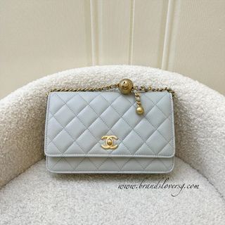 Chanel Pearl Crush hobo bag, Luxury, Bags & Wallets on Carousell