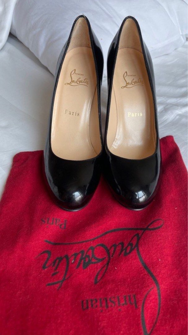 Louboutin round toe store