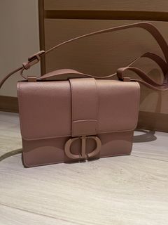 （分類：）位於 。 由 pelilama 提交（商品編號 1267649593，圖片 1）。簡介： 。