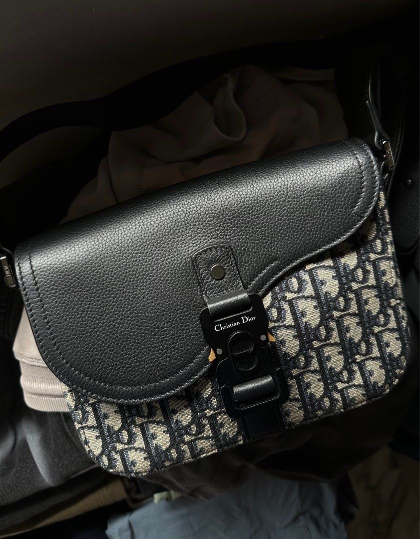 Saddle bag dior mens shop