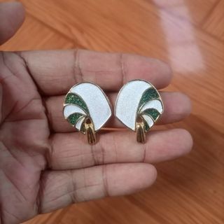 earring clip vintage gold plated 1