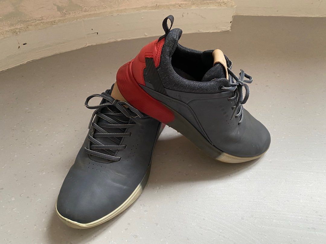ECCO men golf shoes Men s Fashion Footwear Sneakers on Carousell