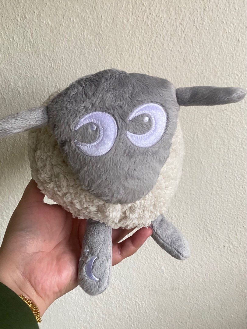Ewan the 2025 dream sheep grey