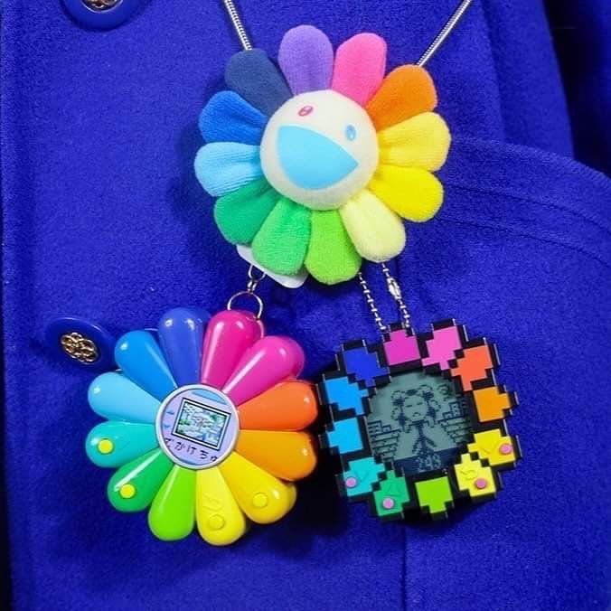 【新品未開封】FLOWER GO WALK COLOR RAINBOW 村上隆 11月24日(金)12時より特設サイトにて、 村上隆新作ゲーム