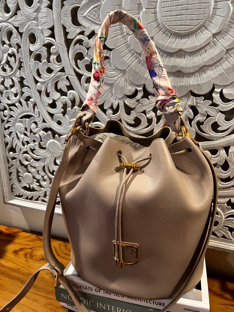 Furla outlet bucket bags