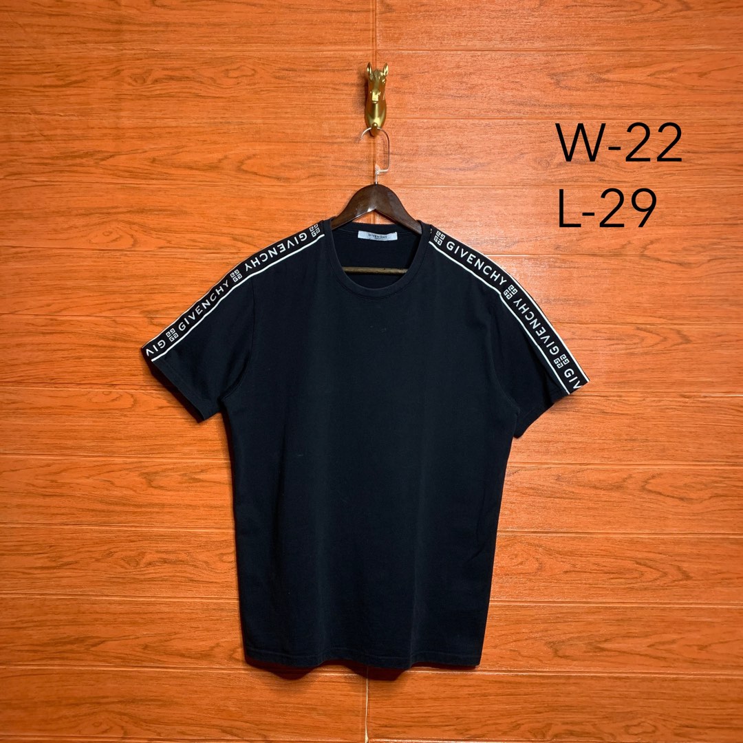 Givenchy Tshirt Logo Print Black