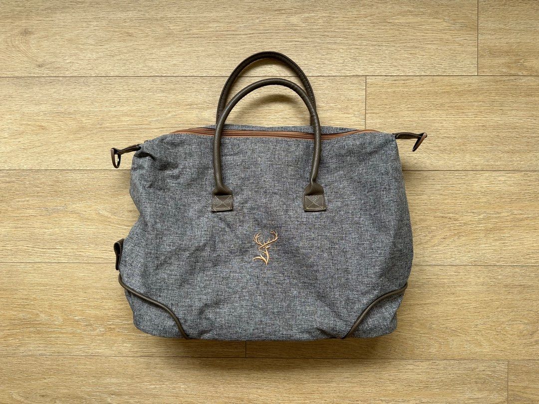Glenfiddich weekend travel bag Luxury Bags Wallets on Carousell