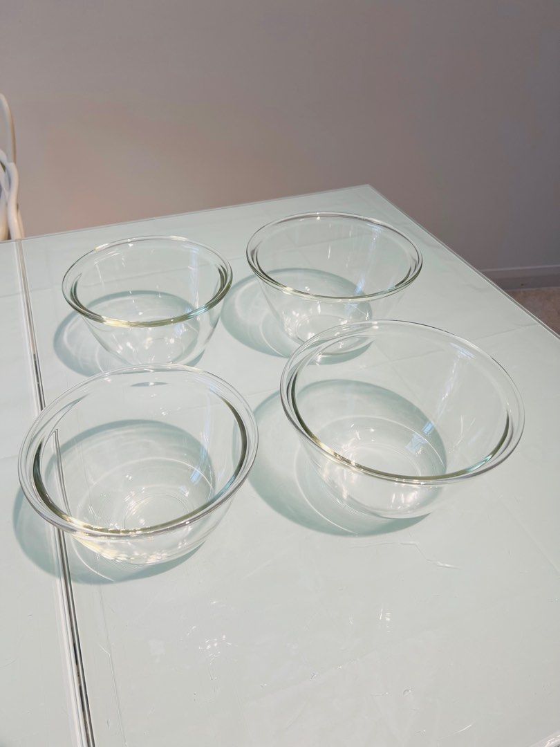 Hario made in Japan mixing bowl, Furniture & Home Living, Kitchenware