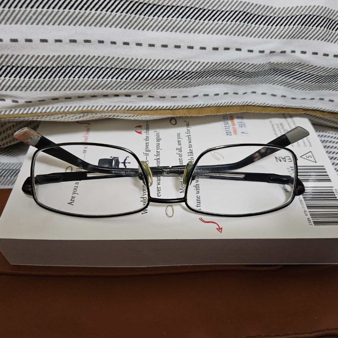 Harley Davidson Prescription Eyeglasses (Category: Sunglasses & Eyewear) located in Pasay City. Submitted by brucewee (Listing ID 1267687515, Image 2). Description: Bought for 8k last 2020 at Nuvali Lens upgraded to Blue Light Filter 250 eye grade for both lenses Message for further inquiries.