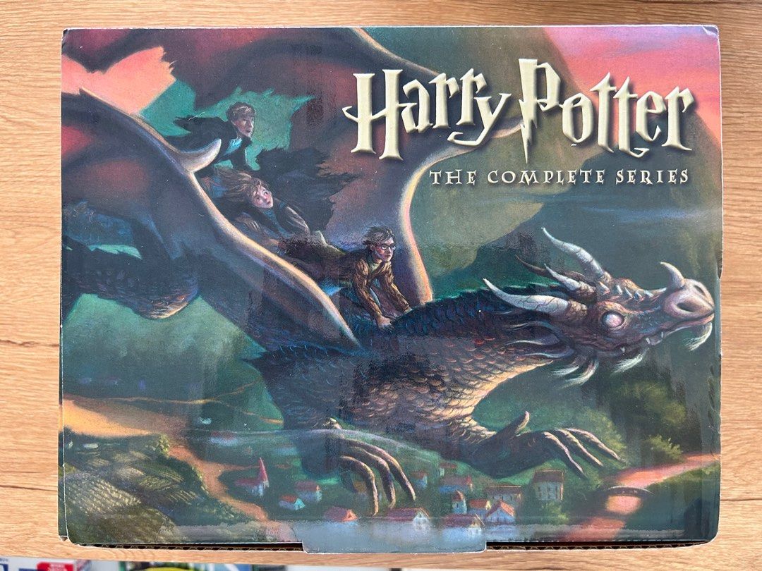 Harry Potter Box Set 1-7 Paperback US Edition, 興趣及遊戲, 書本