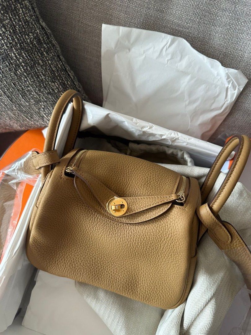 Hermes Mini Lindy Biscuit GHW #B, Luxury, Bags & Wallets on Carousell
