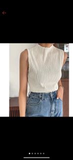 (Category: ) located in . Submitted by robehawflakes (Listing ID 1267585786, Image 1). Description: .