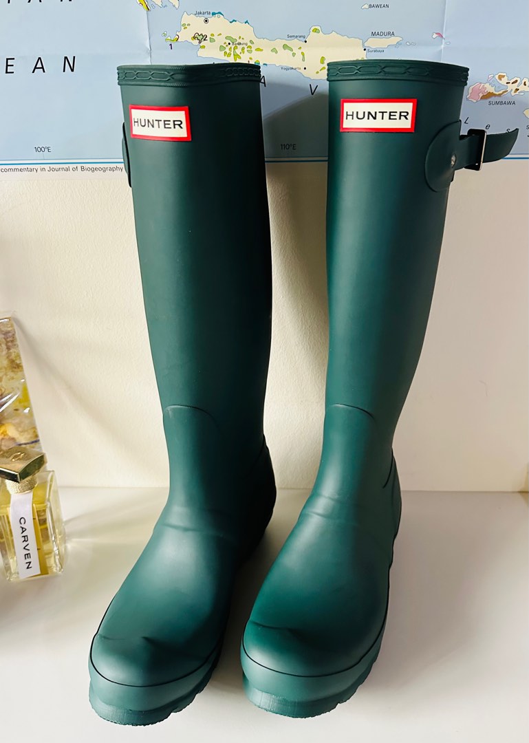 Hunter Green waterproof Boots, Women's Fashion, Footwear, Boots on