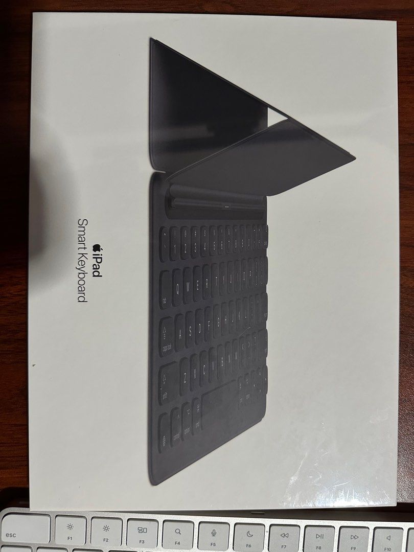 Smart Keydoard Ipad smart keyboard, Computers & Tech, Parts & Accessories, Computer ...