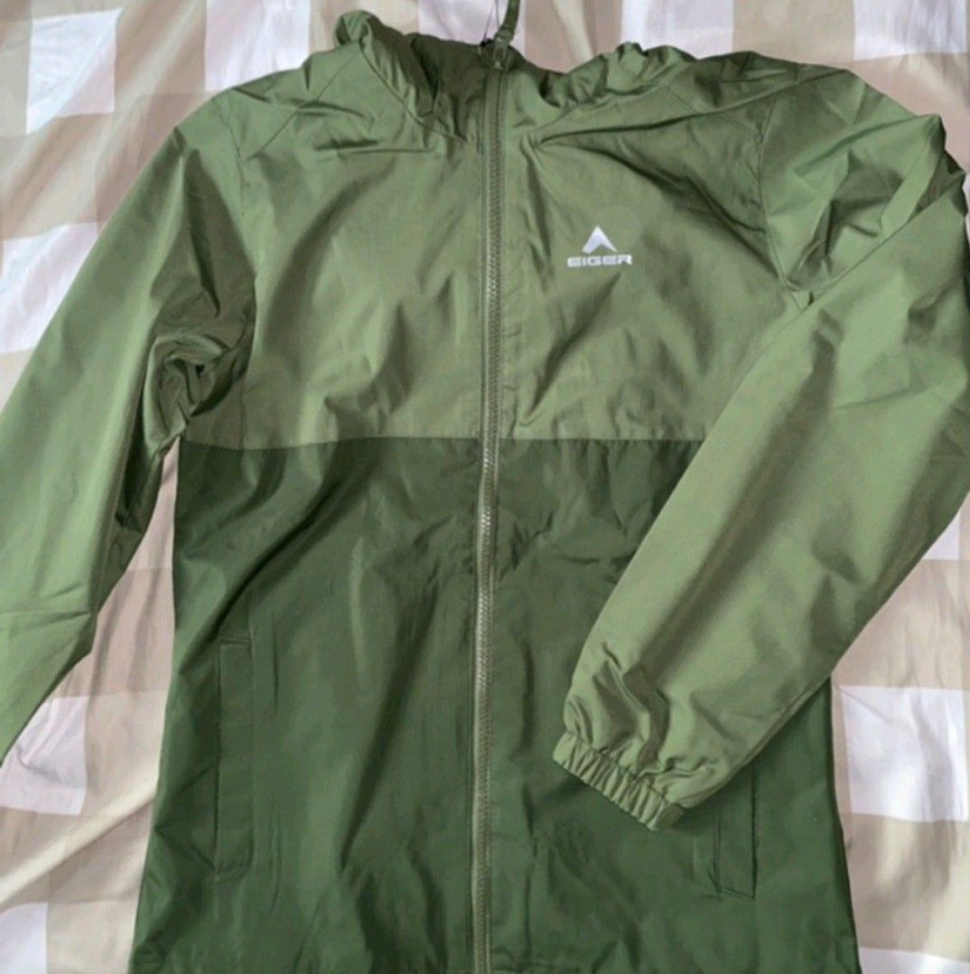 Jaket Eiger Windproof STRENUOUS WINDPROOF JACKET