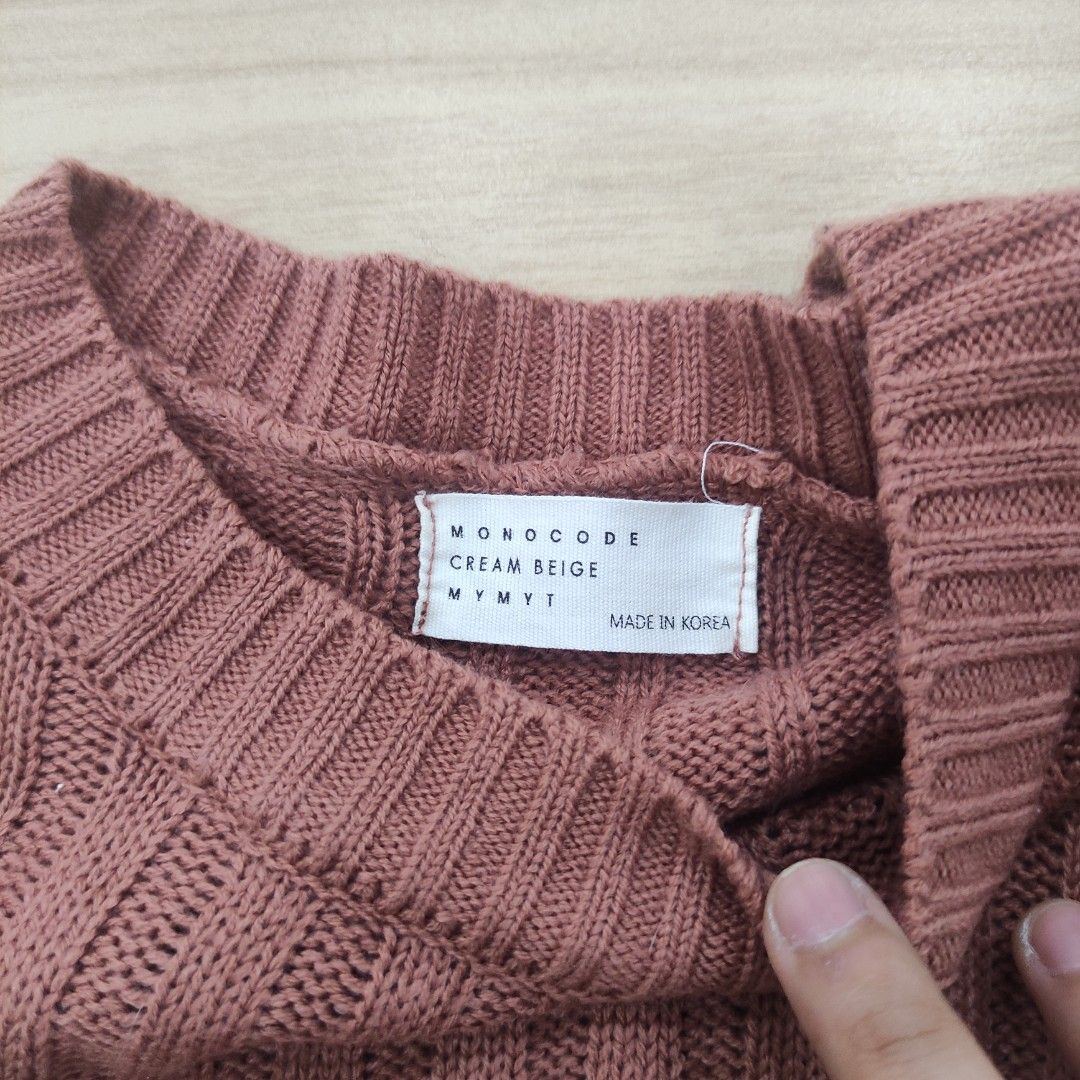 Korean Pink Knitted Sweater Unique Sleeves Drawstring (Category: Longsleeves) located in Quezon City. Submitted by hellovallieee (Listing ID 1267583761, Image 3). Description: never worn super cute unique sleeves rfs: decluttering ✨ payment thru Gcash or Maya only ✨ No COD ✨ can book thru lalamove or grab ✨ shipping fee shouldered by buyer ❗ pin location: Tower D Manhattan Heights.