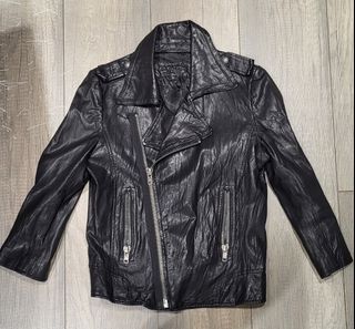 （分類：）位於 。 由 waynechan219 提交（商品編號 1267718056，圖片 1）。簡介： 。
