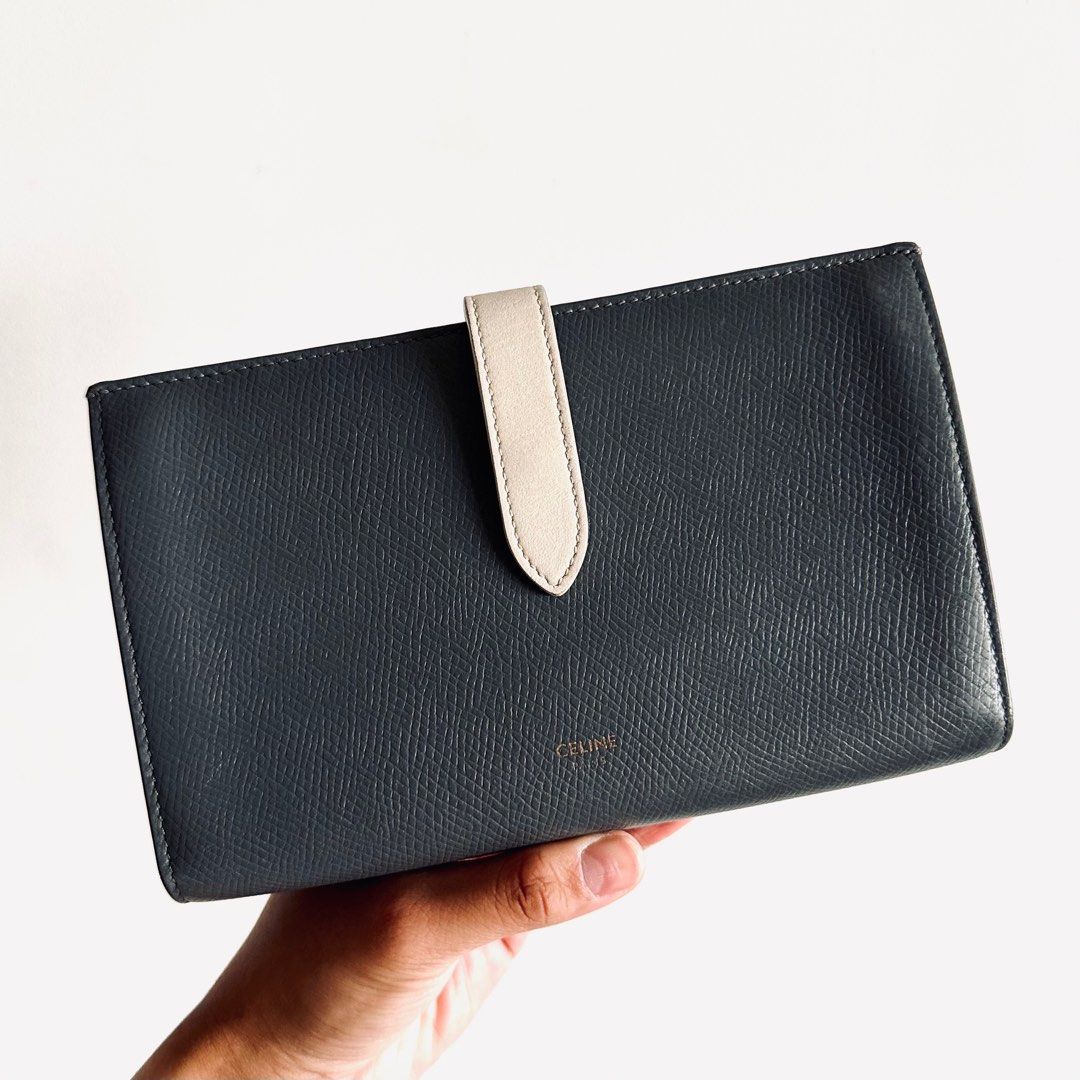 Medium strap wallet in grained calfskin online