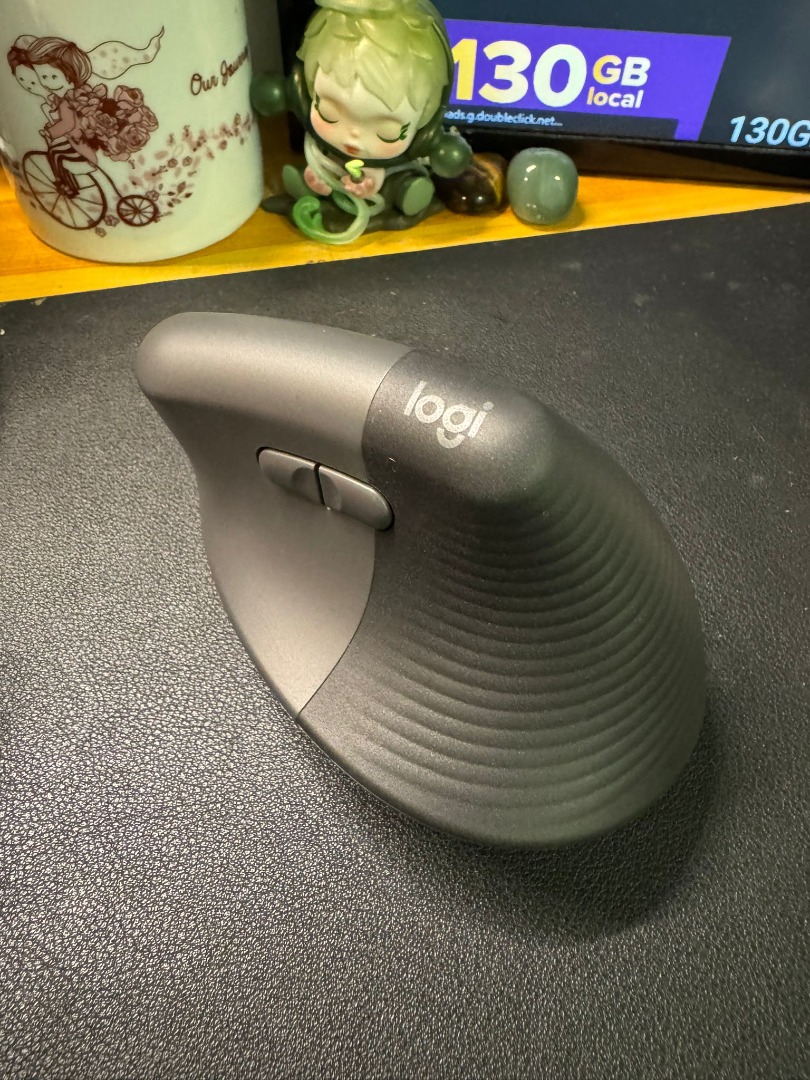 logitech vertical lift, Computers & Tech, Parts & Accessories, Mouse ...