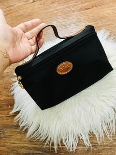 Longchamp pouch authentic like new