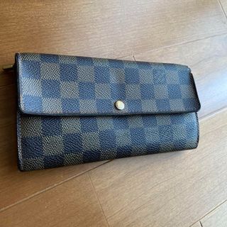 LOUIS VUITTON: Monogram Sarah Wallet – Luv Luxe Scottsdale