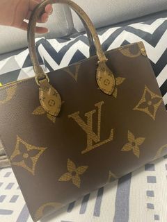 Louis Vuitton 200 Anniversary Tote Bag for Sale in Corona, CA