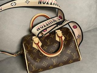 Authentic Louis Vuitton x Nigo Denim Monogram Drip Japanese Cruiser Bag,  Luxury, Bags & Wallets on Carousell