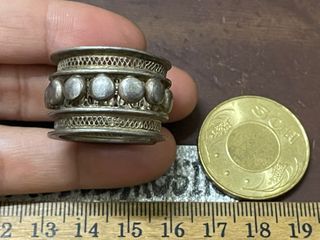 結緣價早期民間收藏古銀戒指～m18