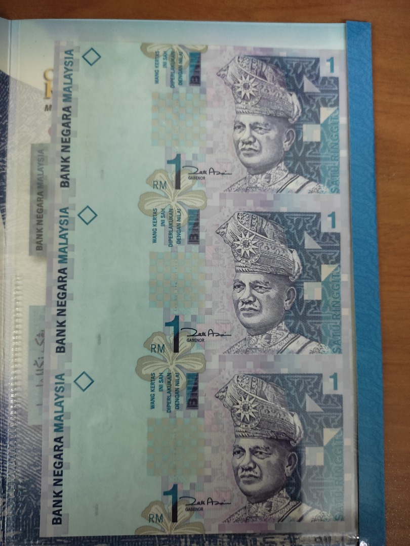 Malaysia One Ringgit uncut note, Hobbies & Toys, Memorabilia ...