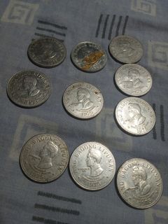 marcos 5 peso coin